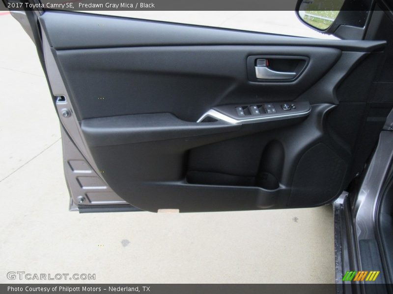 Predawn Gray Mica / Black 2017 Toyota Camry SE