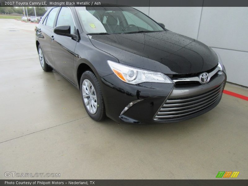 Midnight Black Metallic / Ash 2017 Toyota Camry LE