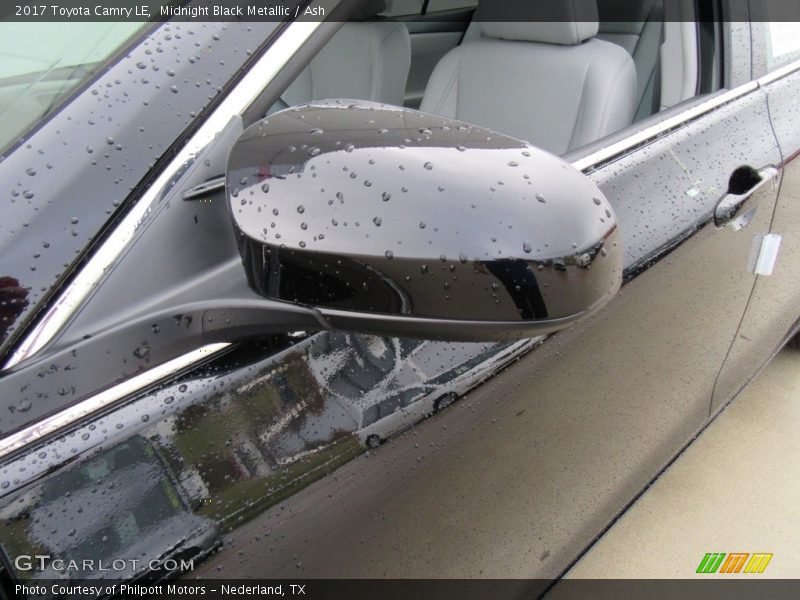 Midnight Black Metallic / Ash 2017 Toyota Camry LE