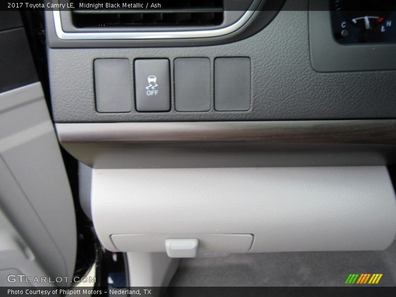 Midnight Black Metallic / Ash 2017 Toyota Camry LE