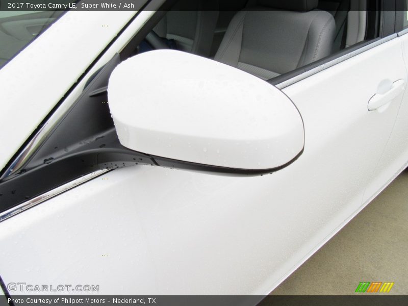 Super White / Ash 2017 Toyota Camry LE