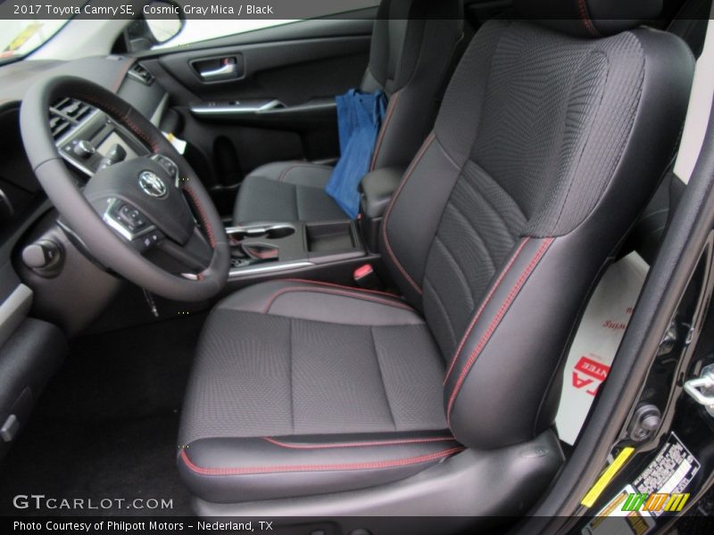 Cosmic Gray Mica / Black 2017 Toyota Camry SE
