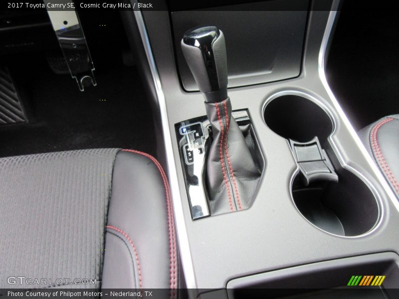 Cosmic Gray Mica / Black 2017 Toyota Camry SE