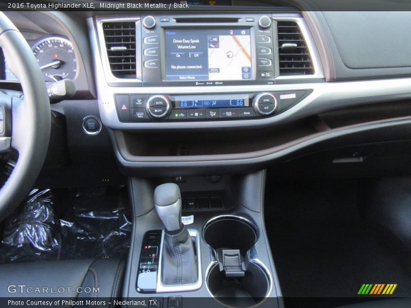 Midnight Black Metallic / Black 2016 Toyota Highlander XLE