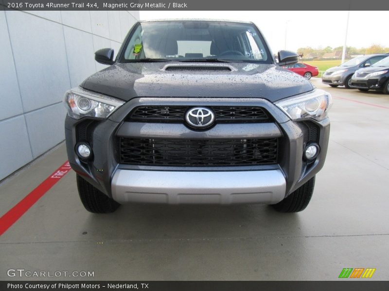 Magnetic Gray Metallic / Black 2016 Toyota 4Runner Trail 4x4