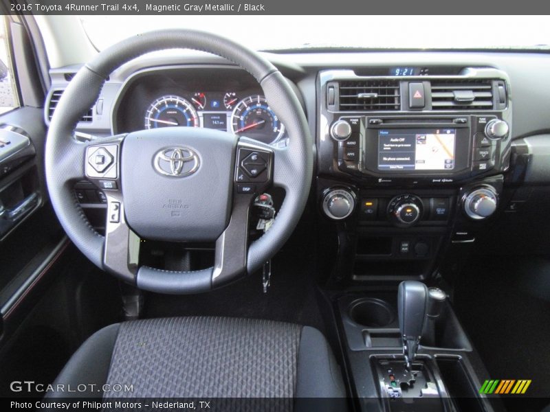 Magnetic Gray Metallic / Black 2016 Toyota 4Runner Trail 4x4