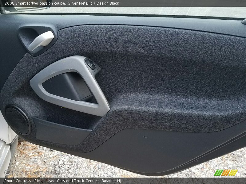 Silver Metallic / Design Black 2008 Smart fortwo passion coupe