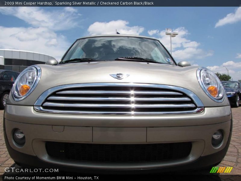 Sparkling Silver Metallic / Checkered Carbon Black/Black 2009 Mini Cooper Hardtop