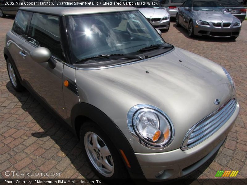 Sparkling Silver Metallic / Checkered Carbon Black/Black 2009 Mini Cooper Hardtop