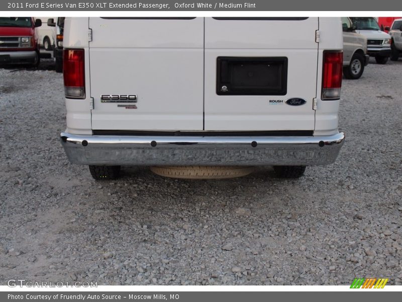 Oxford White / Medium Flint 2011 Ford E Series Van E350 XLT Extended Passenger