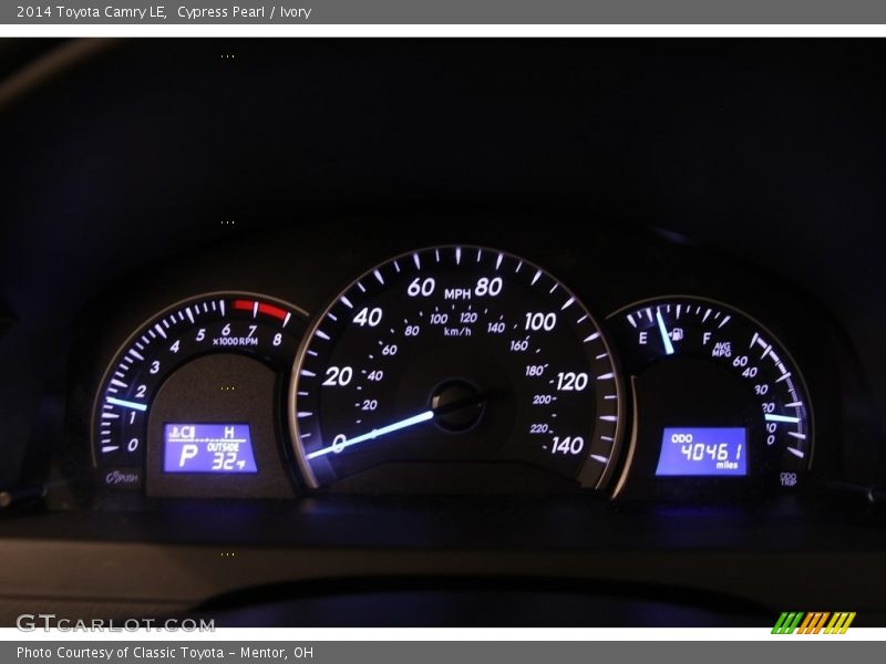 Cypress Pearl / Ivory 2014 Toyota Camry LE