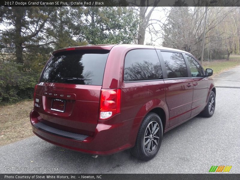 Octane Red / Black 2017 Dodge Grand Caravan SE Plus