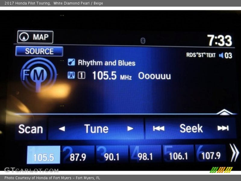 White Diamond Pearl / Beige 2017 Honda Pilot Touring