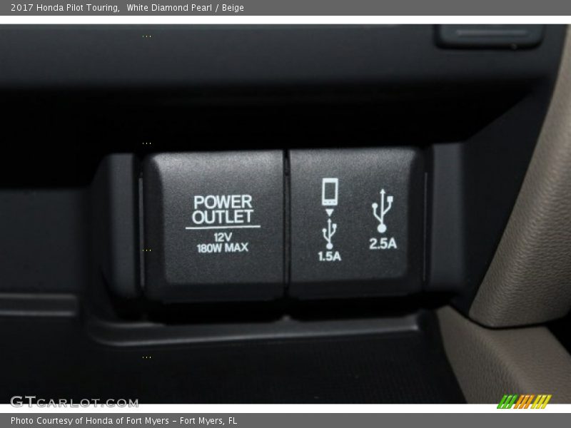 White Diamond Pearl / Beige 2017 Honda Pilot Touring