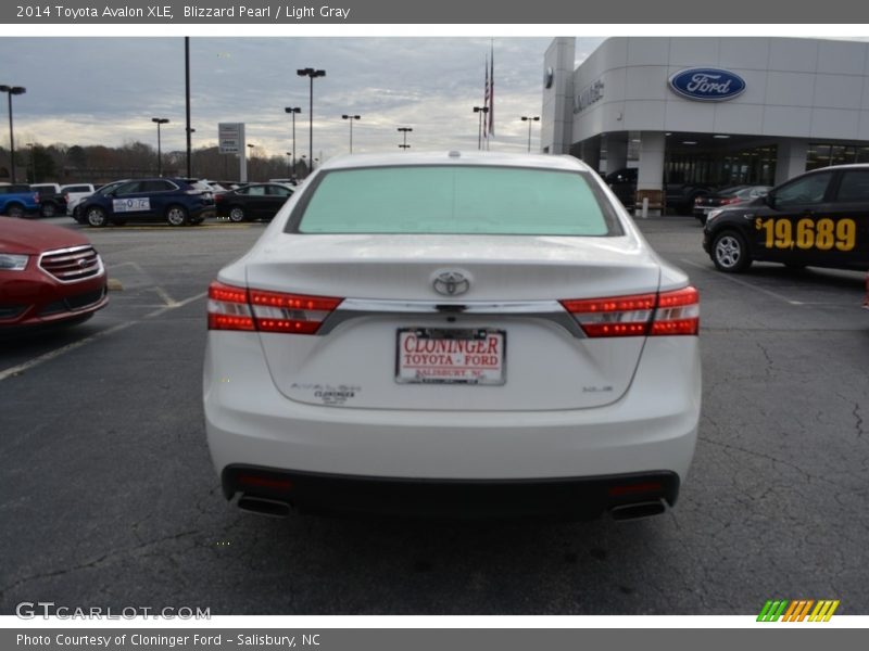 Blizzard Pearl / Light Gray 2014 Toyota Avalon XLE