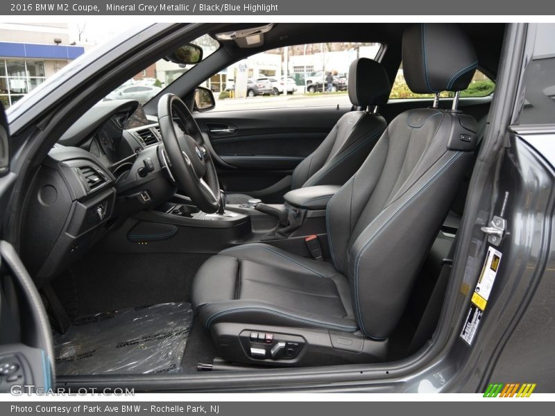 Mineral Grey Metallic / Black/Blue Highlight 2016 BMW M2 Coupe