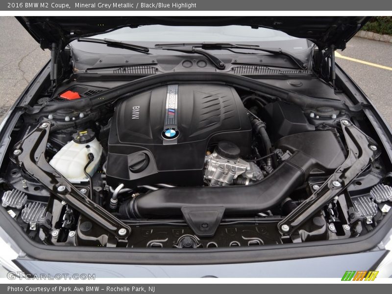 Mineral Grey Metallic / Black/Blue Highlight 2016 BMW M2 Coupe