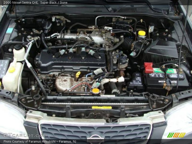 Super Black / Stone 2000 Nissan Sentra GXE