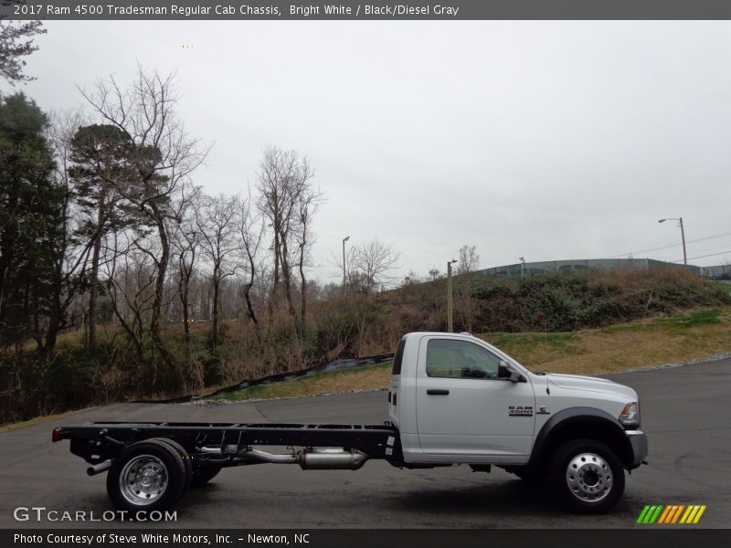 Bright White / Black/Diesel Gray 2017 Ram 4500 Tradesman Regular Cab Chassis