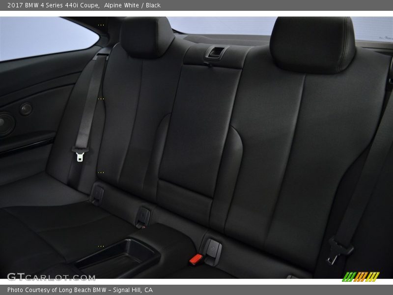 Alpine White / Black 2017 BMW 4 Series 440i Coupe