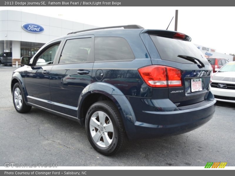 Fathom Blue Pearl / Black/Light Frost Beige 2013 Dodge Journey SE
