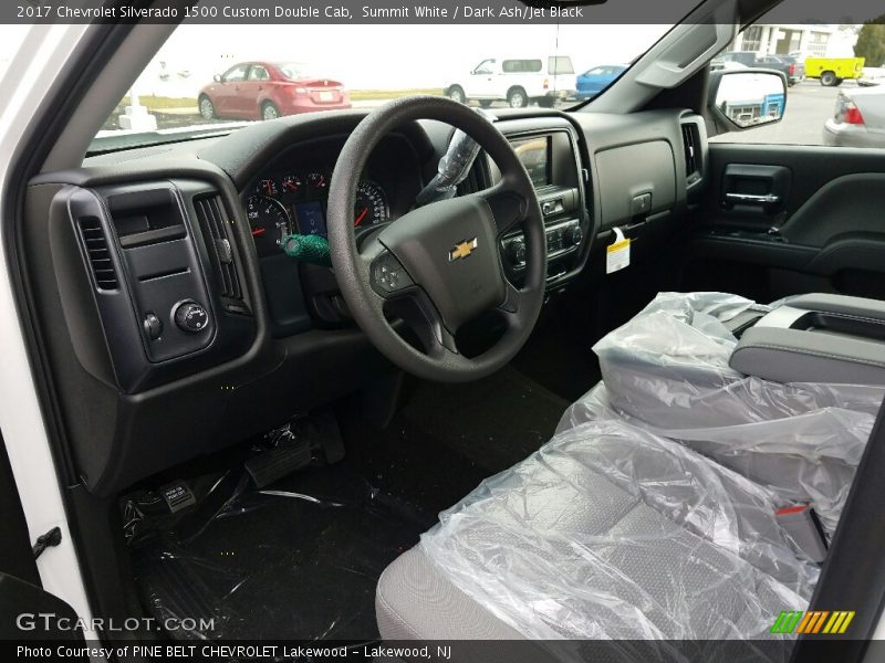 Summit White / Dark Ash/Jet Black 2017 Chevrolet Silverado 1500 Custom Double Cab