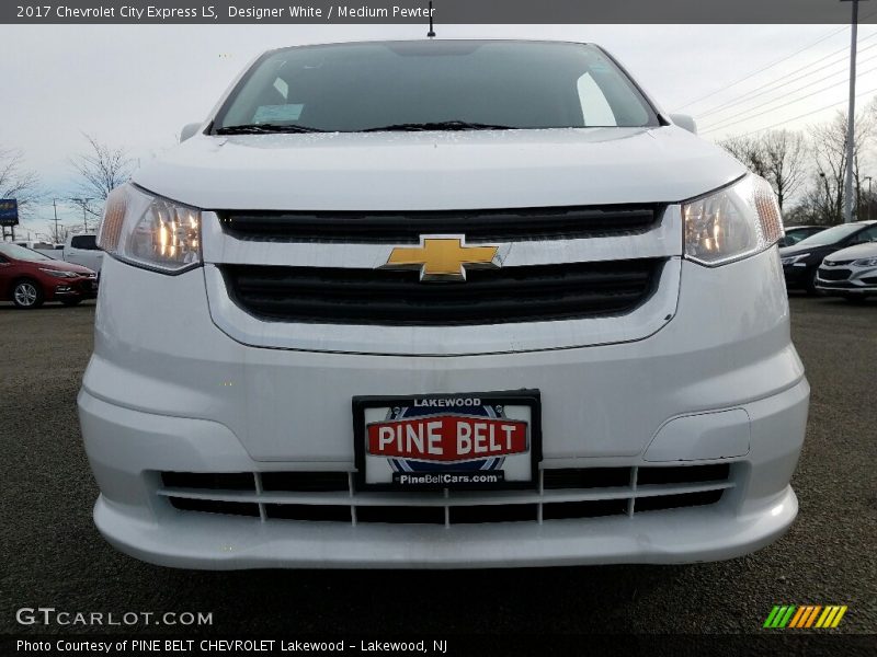 Designer White / Medium Pewter 2017 Chevrolet City Express LS