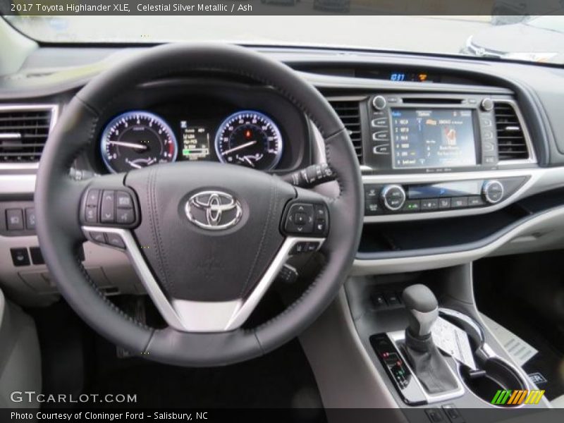 Celestial Silver Metallic / Ash 2017 Toyota Highlander XLE