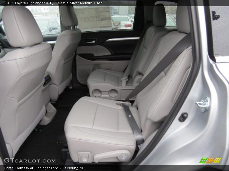 Celestial Silver Metallic / Ash 2017 Toyota Highlander XLE