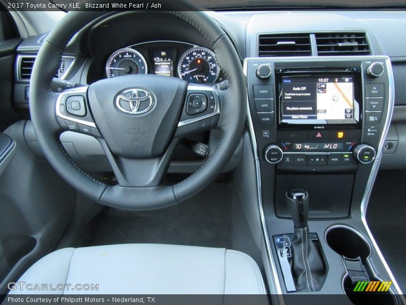 Blizzard White Pearl / Ash 2017 Toyota Camry XLE