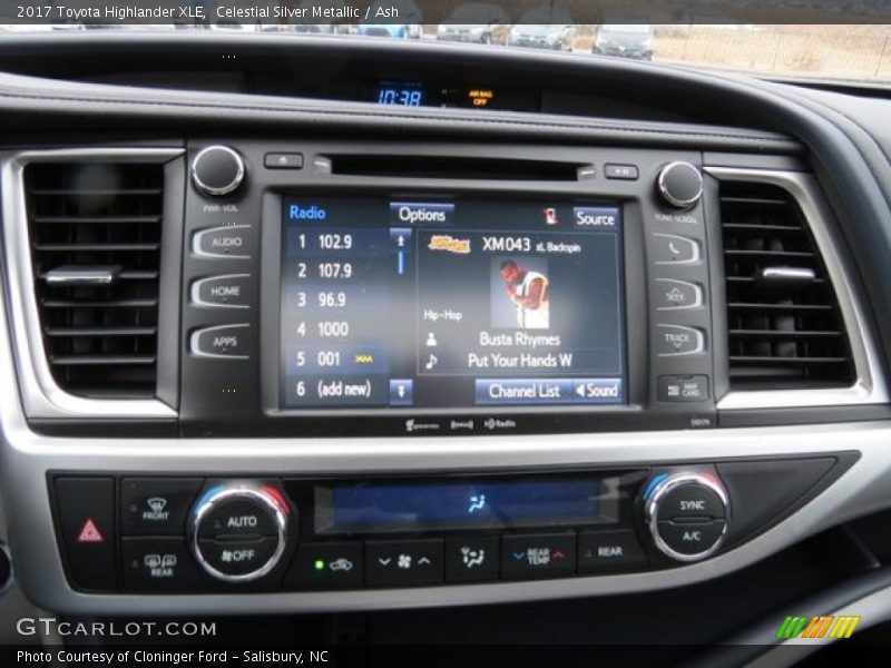 Celestial Silver Metallic / Ash 2017 Toyota Highlander XLE
