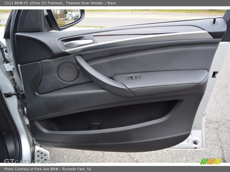 Titanium Silver Metallic / Black 2013 BMW X5 xDrive 35i Premium
