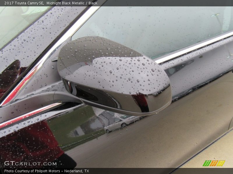 Midnight Black Metallic / Black 2017 Toyota Camry SE