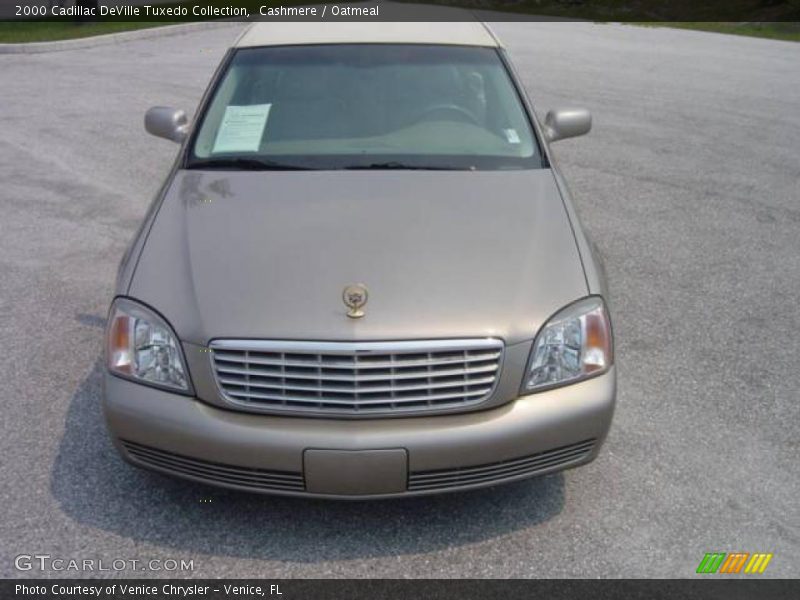Cashmere / Oatmeal 2000 Cadillac DeVille Tuxedo Collection