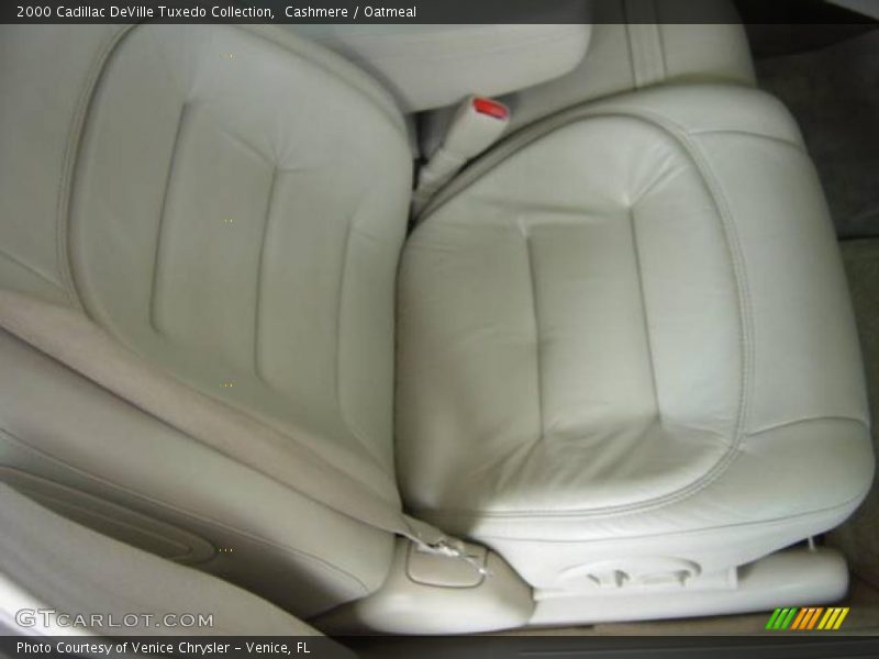 Cashmere / Oatmeal 2000 Cadillac DeVille Tuxedo Collection