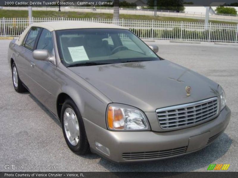 Cashmere / Oatmeal 2000 Cadillac DeVille Tuxedo Collection