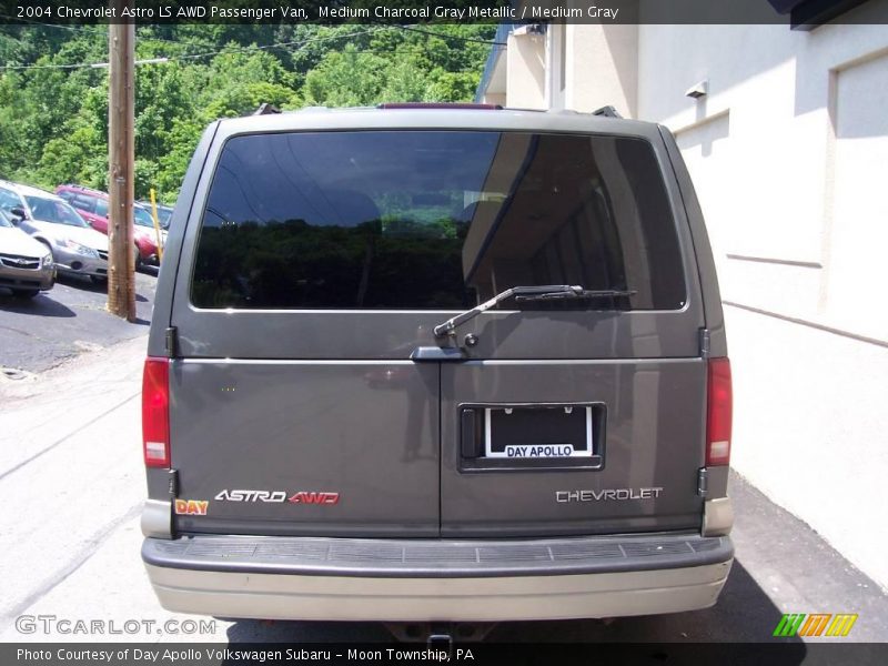 Medium Charcoal Gray Metallic / Medium Gray 2004 Chevrolet Astro LS AWD Passenger Van