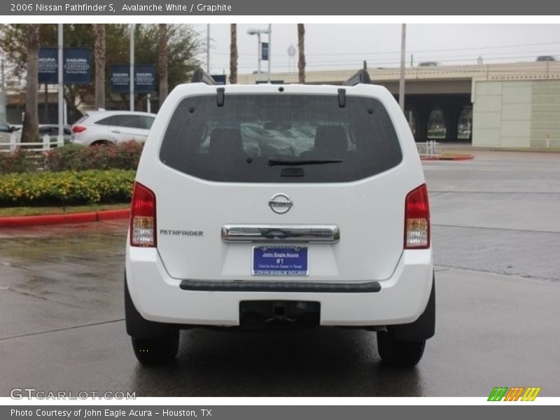 Avalanche White / Graphite 2006 Nissan Pathfinder S