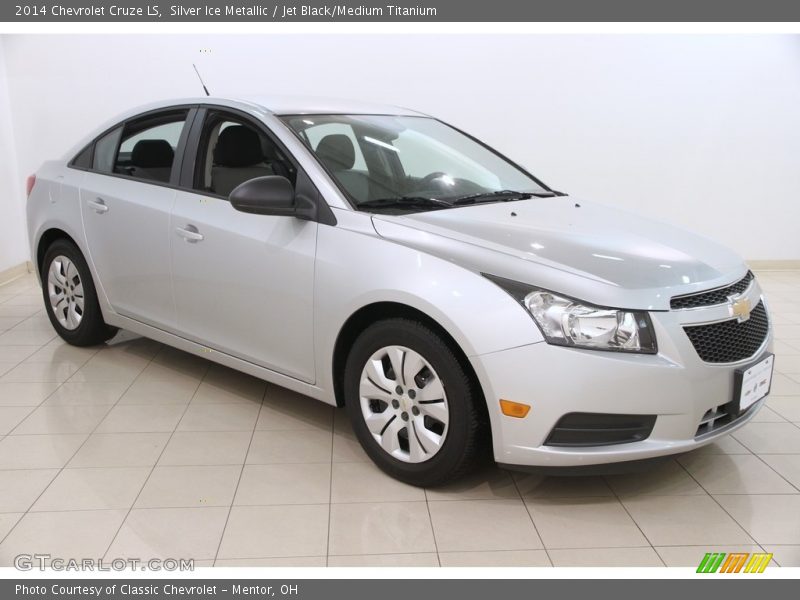 Silver Ice Metallic / Jet Black/Medium Titanium 2014 Chevrolet Cruze LS