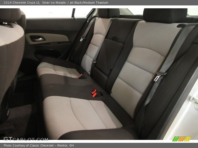Silver Ice Metallic / Jet Black/Medium Titanium 2014 Chevrolet Cruze LS