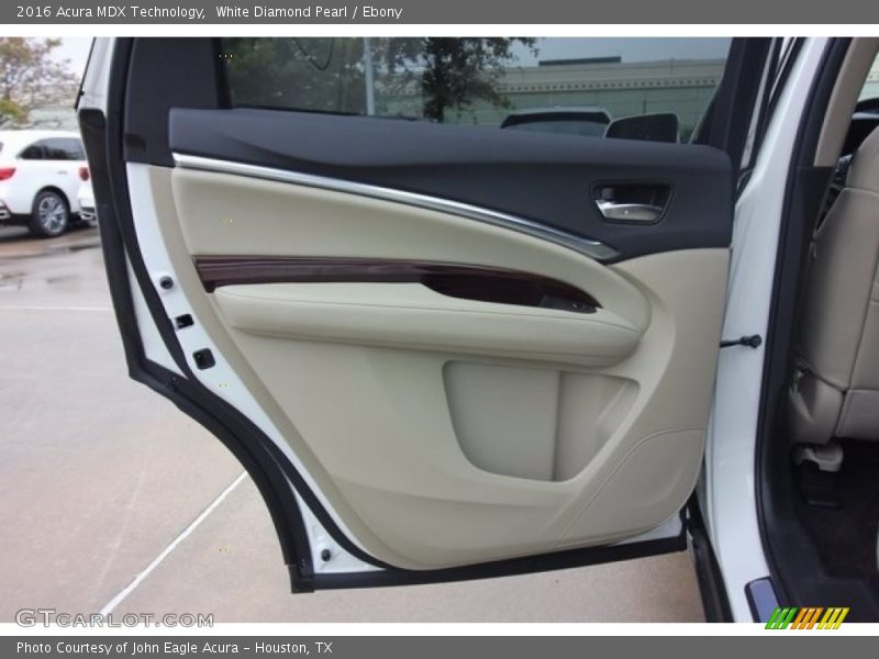 White Diamond Pearl / Ebony 2016 Acura MDX Technology
