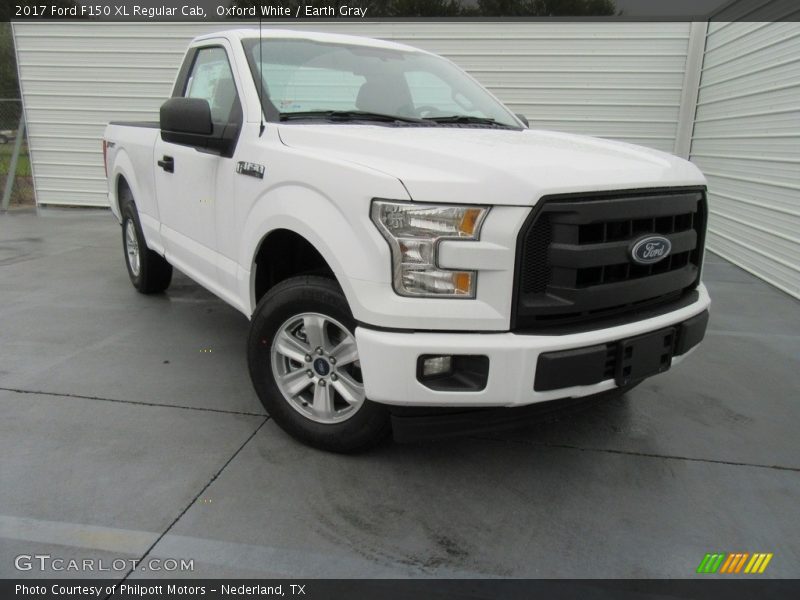 Oxford White / Earth Gray 2017 Ford F150 XL Regular Cab