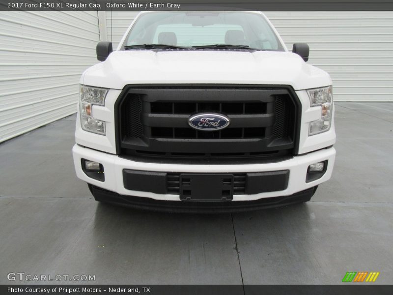 Oxford White / Earth Gray 2017 Ford F150 XL Regular Cab