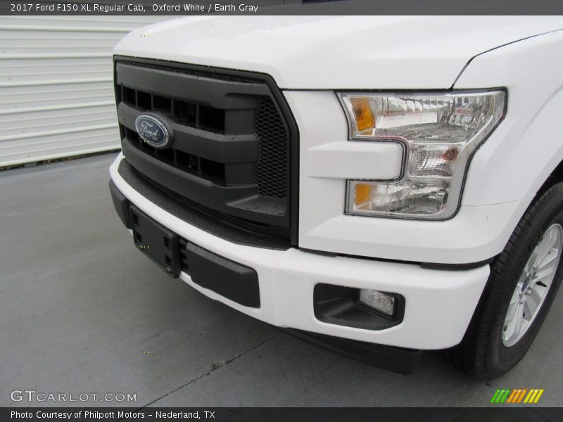 Oxford White / Earth Gray 2017 Ford F150 XL Regular Cab