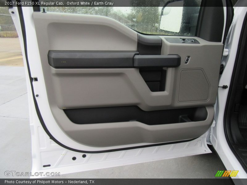 Door Panel of 2017 F150 XL Regular Cab