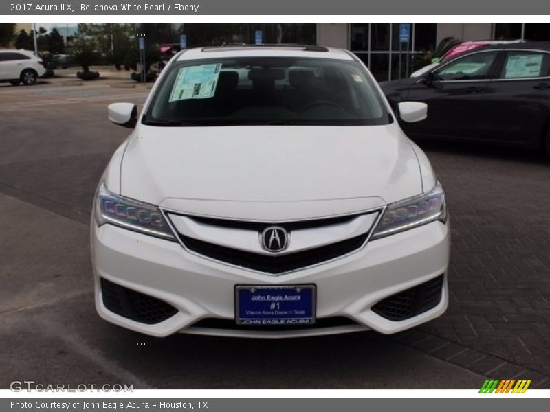 Bellanova White Pearl / Ebony 2017 Acura ILX