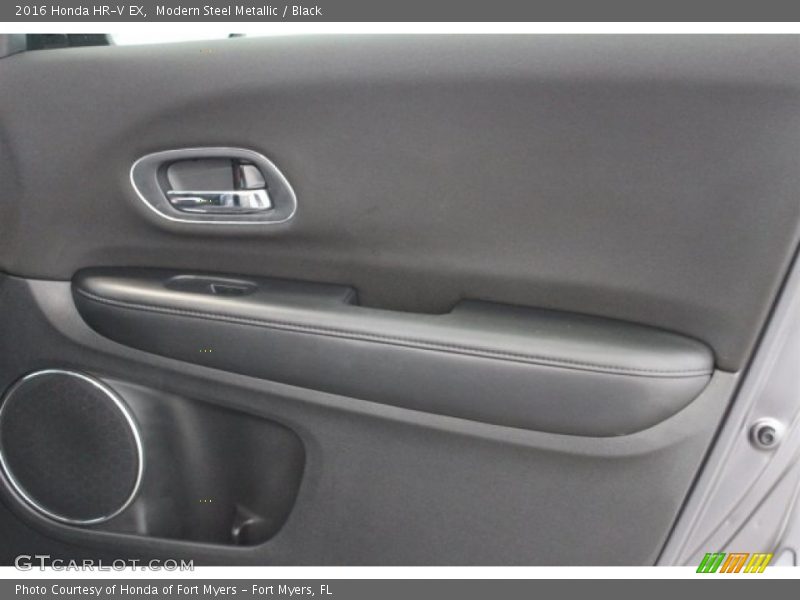Modern Steel Metallic / Black 2016 Honda HR-V EX