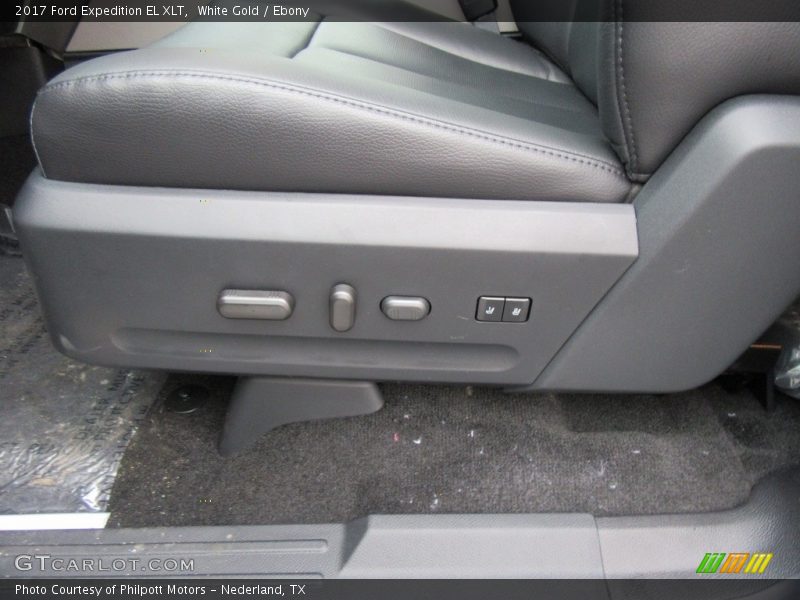 White Gold / Ebony 2017 Ford Expedition EL XLT
