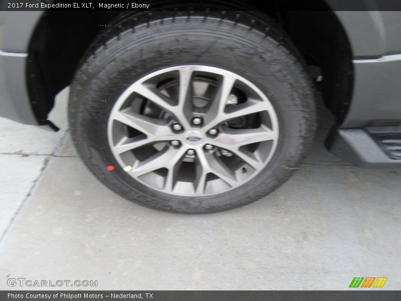 Magnetic / Ebony 2017 Ford Expedition EL XLT