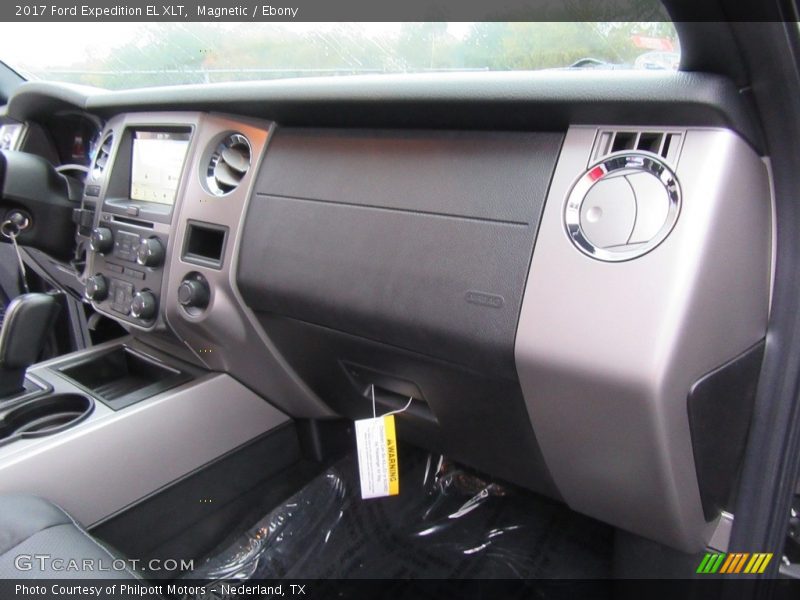 Magnetic / Ebony 2017 Ford Expedition EL XLT